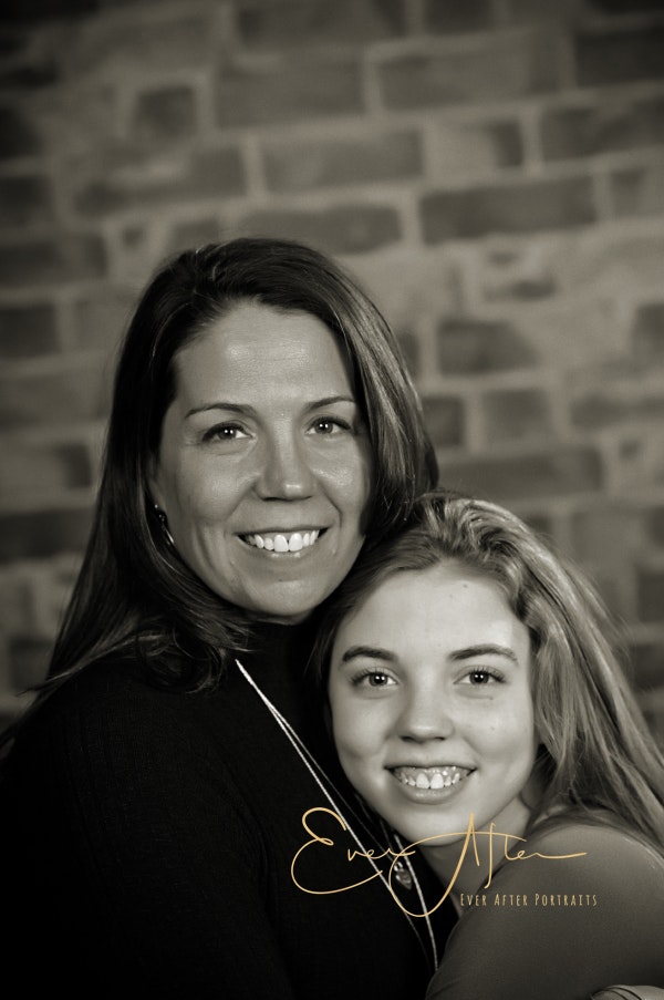 Mother Daughter Fine art photographer in Frederick