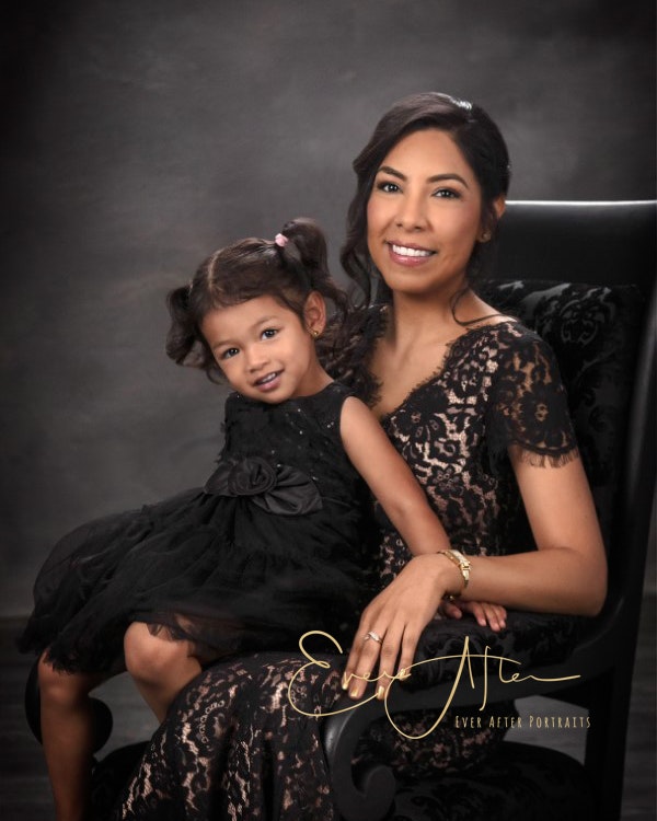 Mother Daughter Photos in Alexandria