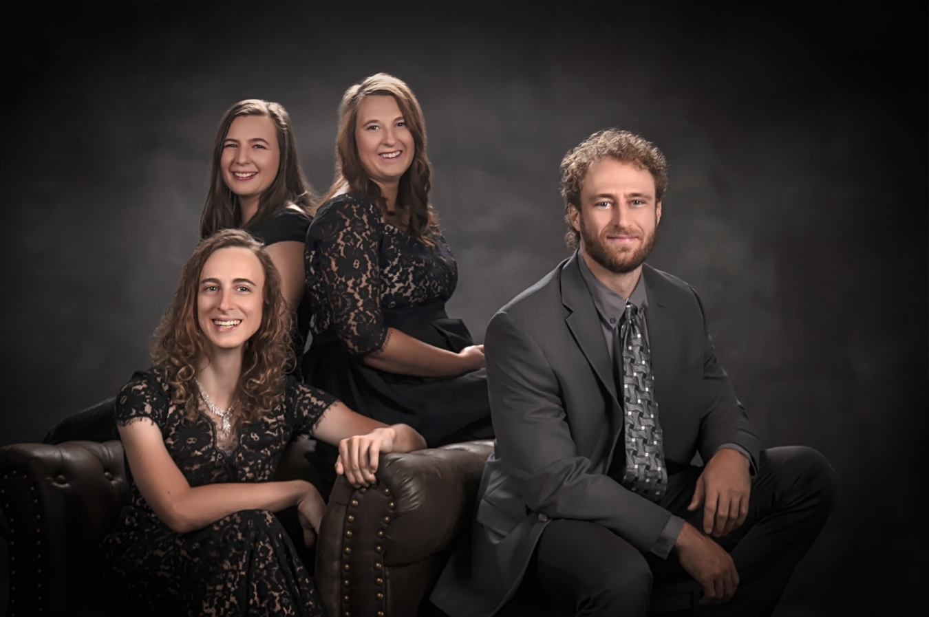 Sibling Photographer in Aspen Hill